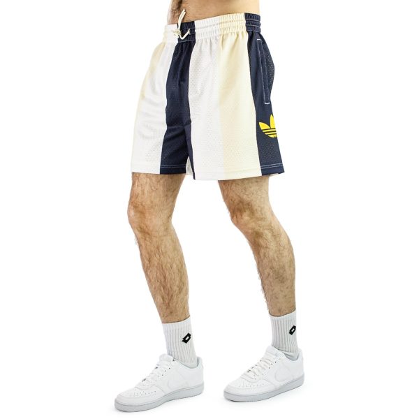 Adidas AOP Short JP4756 - weiss-creme-dunkelblau-gelb Verkauf
